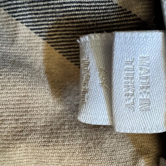 Youth 4T/4 Burberry polo - Picture 4 of 5